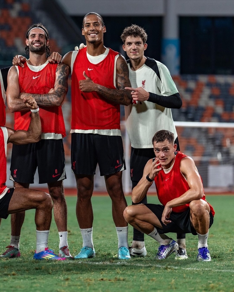 利物浦完胜罗马，哈弗茨关键制胜