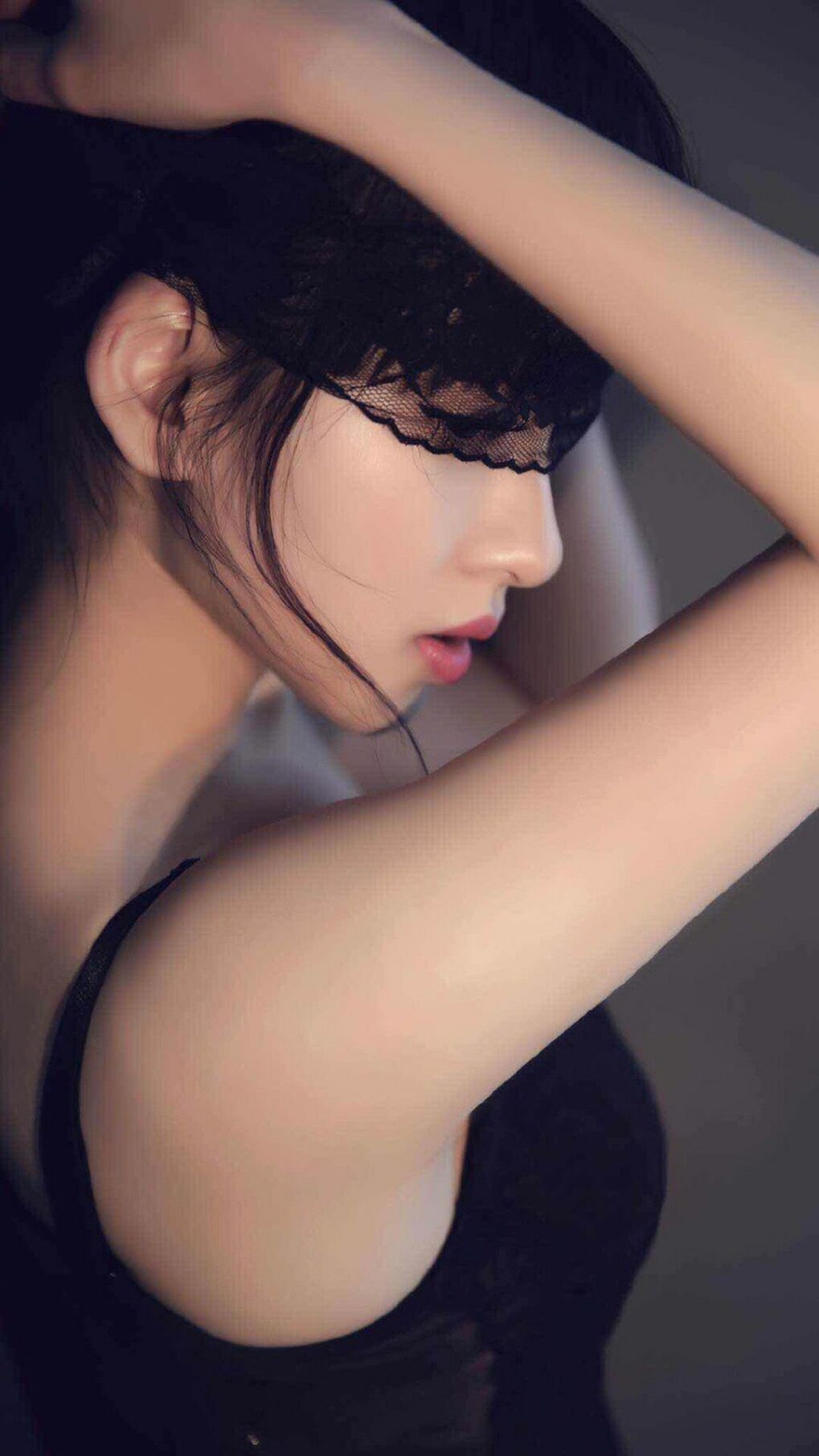 当戈登空接失败时，莫兰特正在另一个半场准备终结比赛