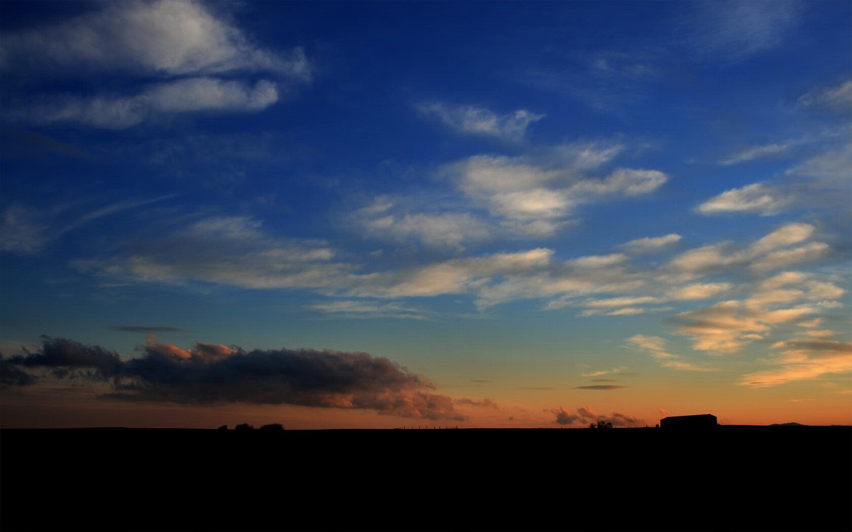 英超争冠焦点战启示，奥地利火力如何压制塞维利亚式防线？