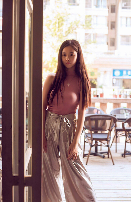 血色圆月下的终局执剑人，布克如何炼成年度焦点之战的绝境之王